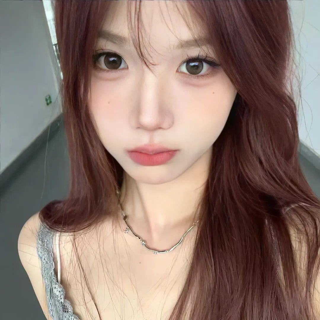 年过半百她美又飒